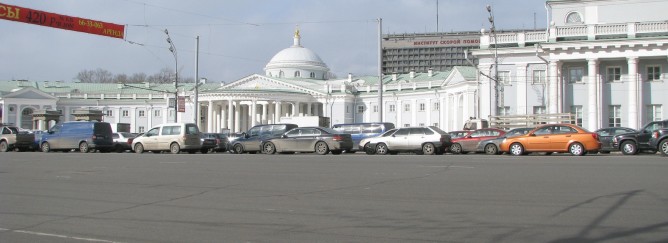 Движение на Сухаревской площади 